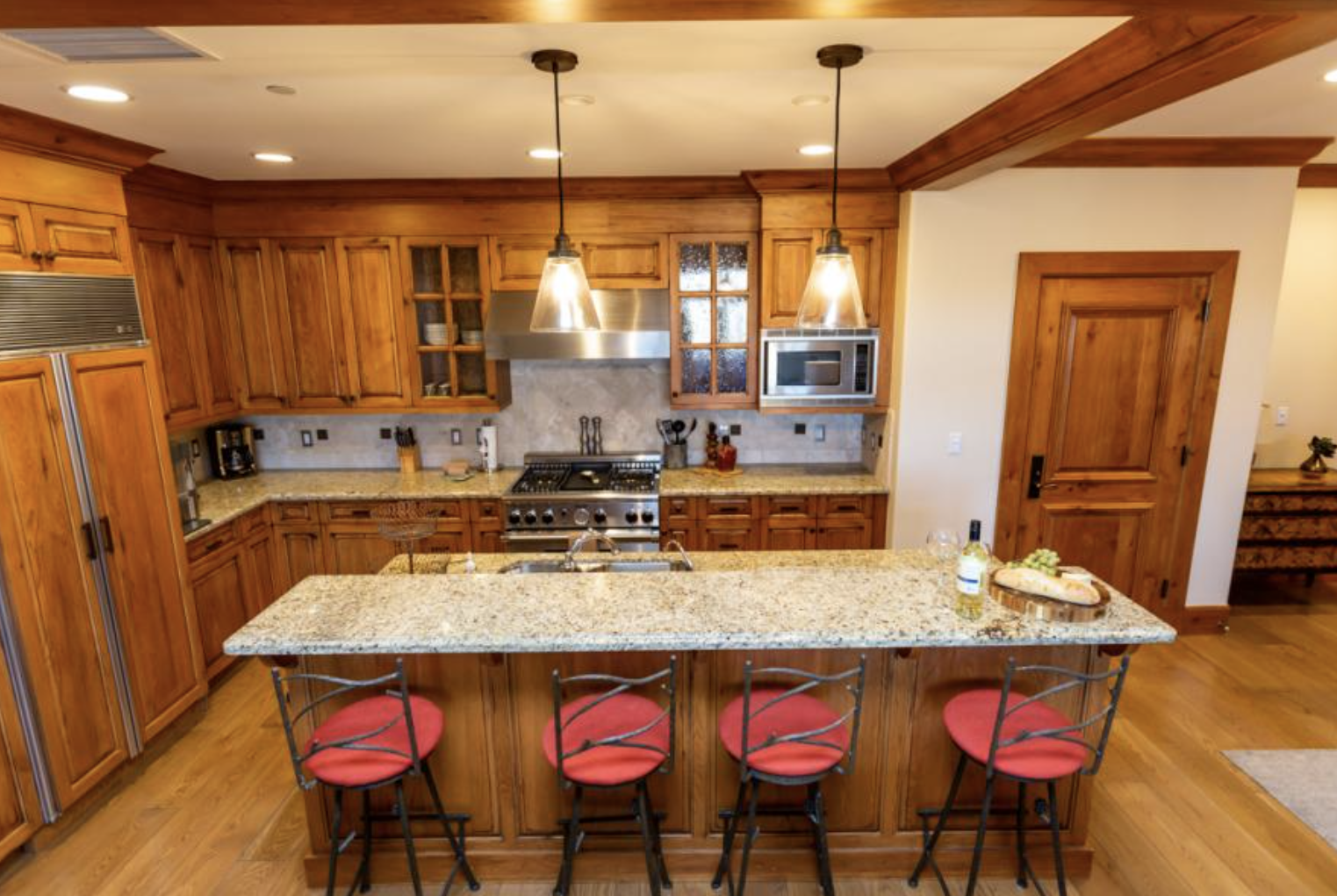 Peak View House - Image 5